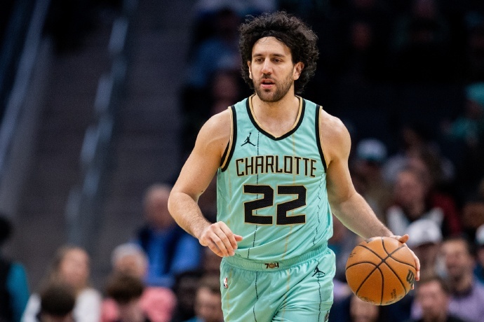 米西奇放弃610万与雄鹿达成买断,将回欧洲发展 米西奇放弃610万与雄鹿达成买断,将回欧洲发展