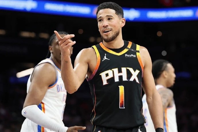 太阳官宣与布克续约,巩固球队核心基石 太阳官宣与布克续约,巩固球队核心基石